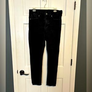 Women’s size 10 Seven7 jeans